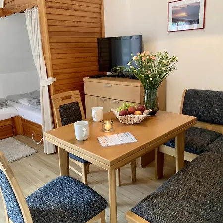 Kreuz Im Haus Libertas * Sankt Peter-Ording